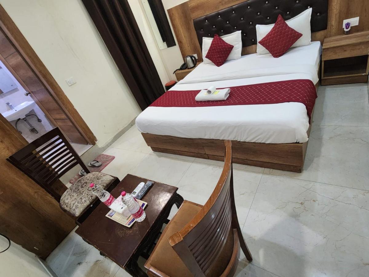 Hotel Ambe Inn By Ambience Delhi Igi Airport New Delhi Exterior photo