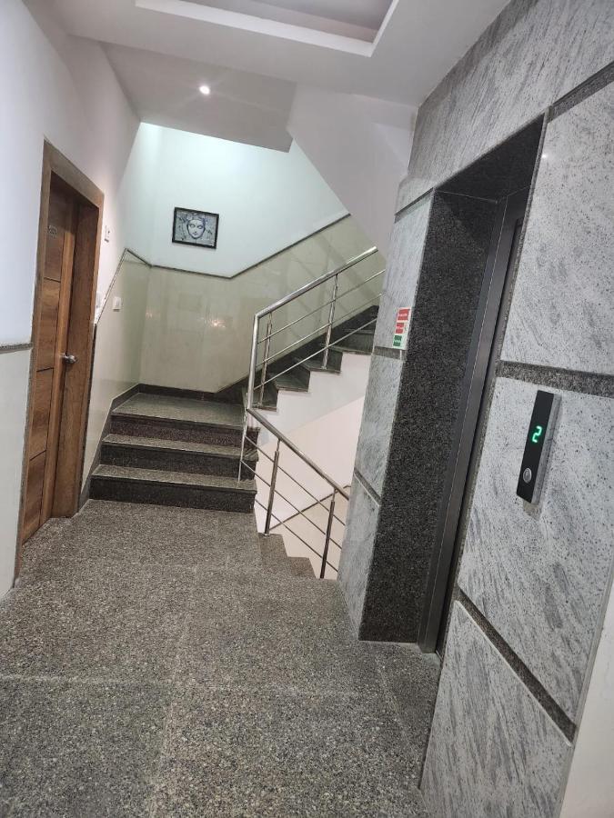 Hotel Ambe Inn By Ambience Delhi Igi Airport New Delhi Exterior photo